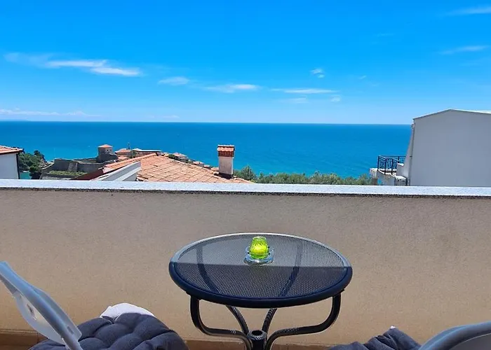 Apartments Mare